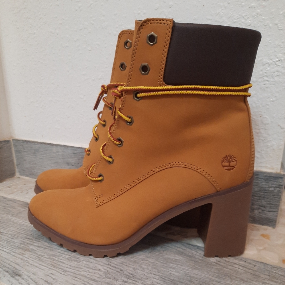 Timberland heeled boots